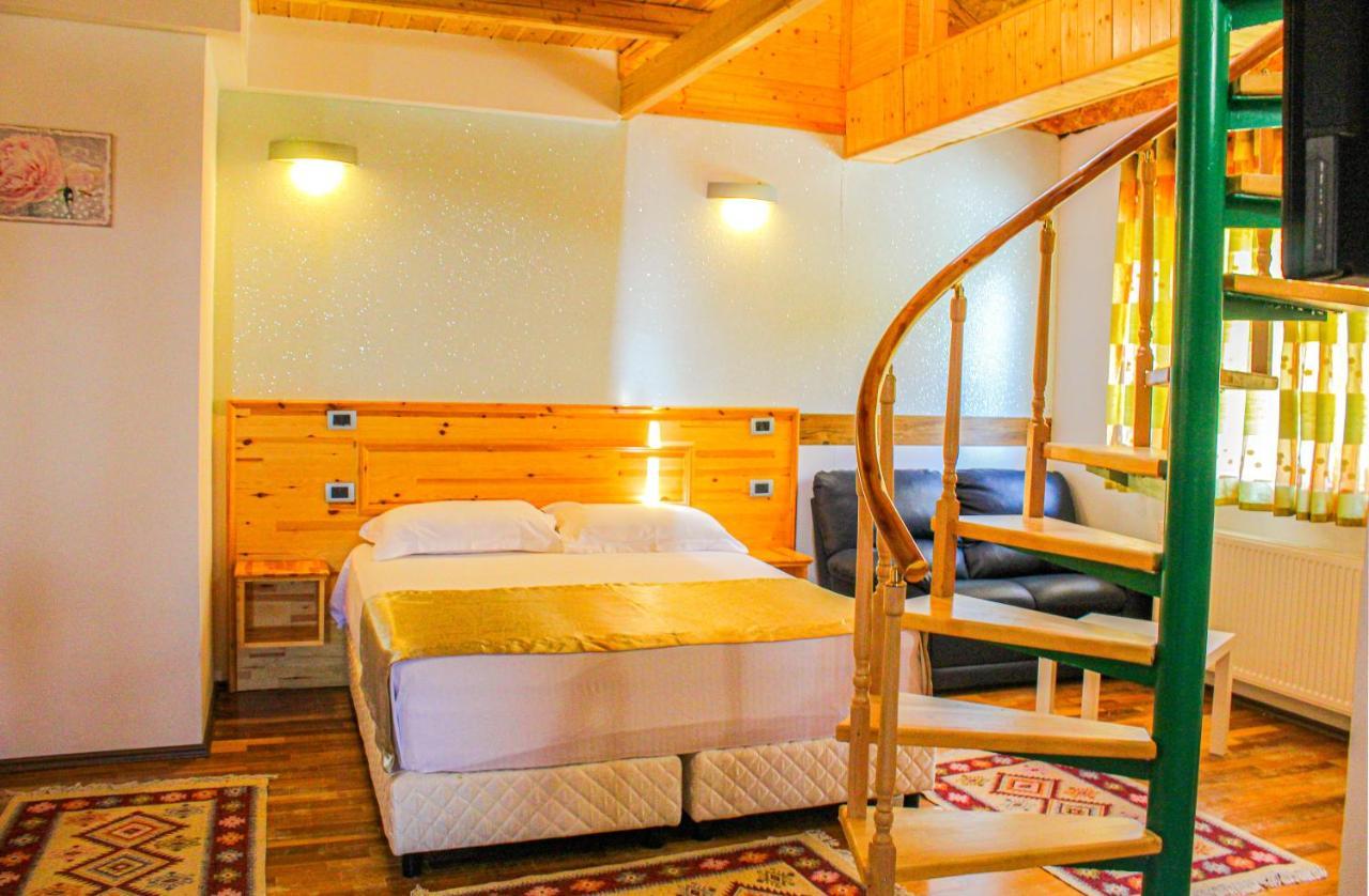 Shkreli Resort Qafeshtame Cudhi-Kamt Kültér fotó