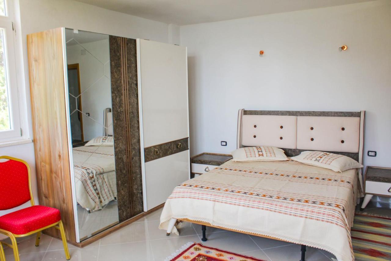 Shkreli Resort Qafeshtame Cudhi-Kamt Kültér fotó