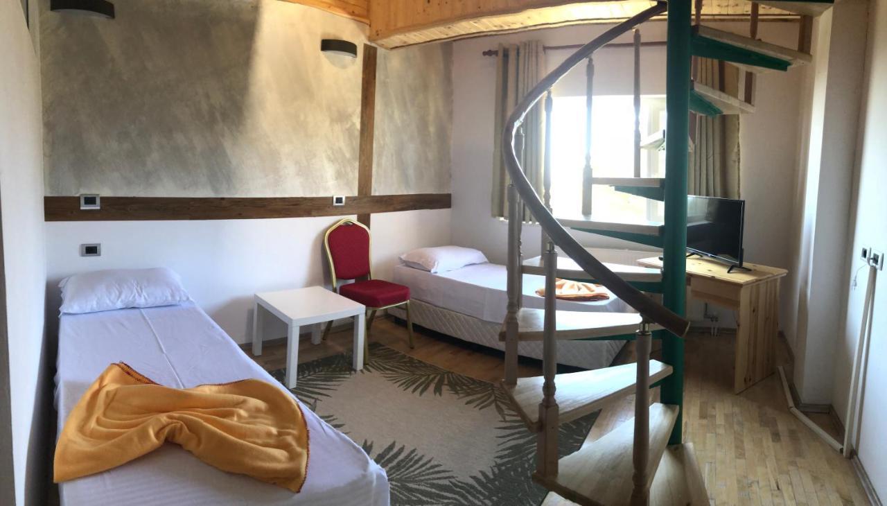 Shkreli Resort Qafeshtame Cudhi-Kamt Kültér fotó